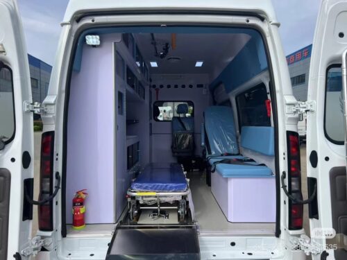 Ambulance - Ambulance 2078 - CLW Heavy Industry — China...