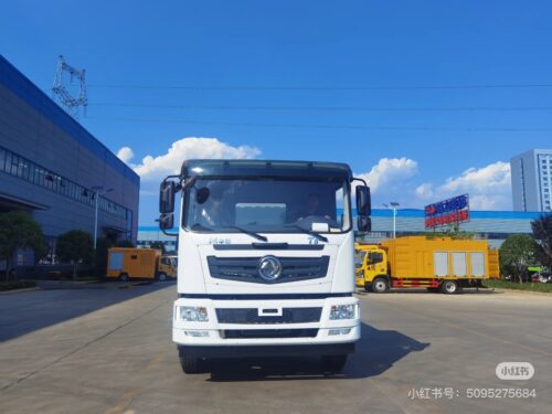 Sprinkler - Sprinkler 2082 - CLW Heavy Industry — China's Manufacturer of High-End Special-Purpose Vehicles