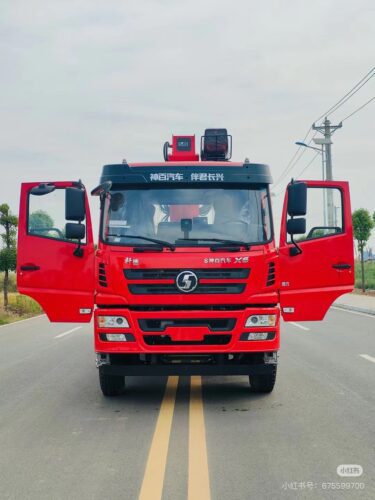 Truck With Crance - Truck With Crance 2068 - CLW Heavy Industry — China's Manufacturer of High-End Special-Purpose ...